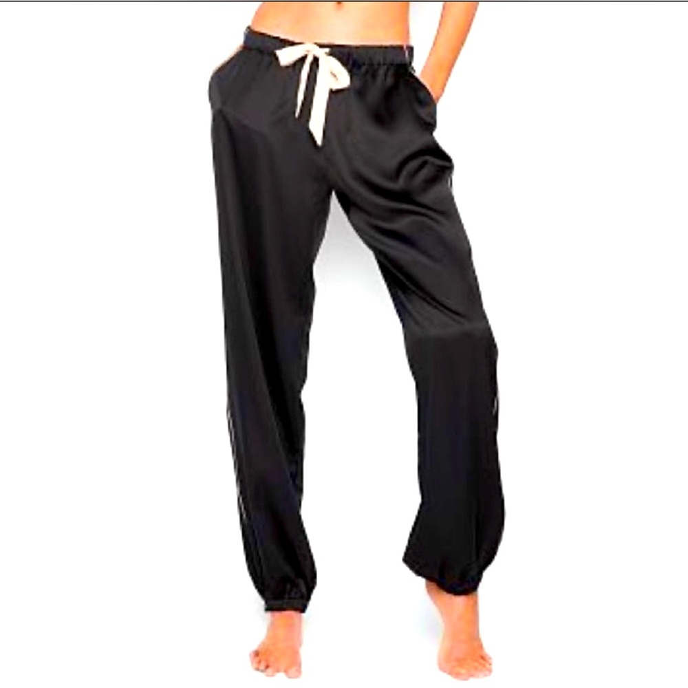 Victoria's Secret satin pajama joggers Size XL